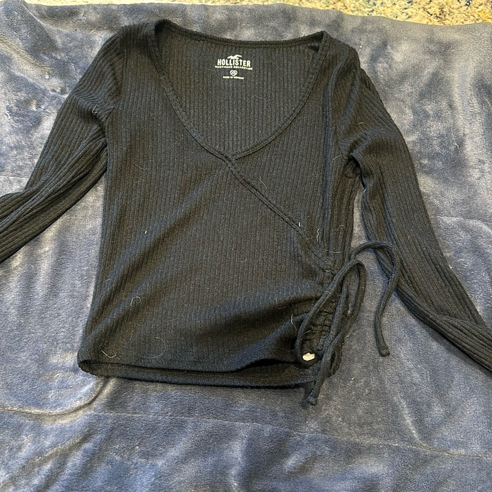 XS Hollister sweater